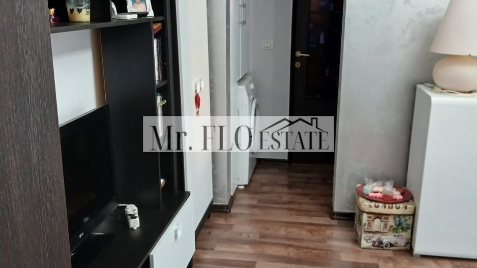 Apartament 2 camere cu 2 balcoane și pod – zona Torontalului - Poză 3