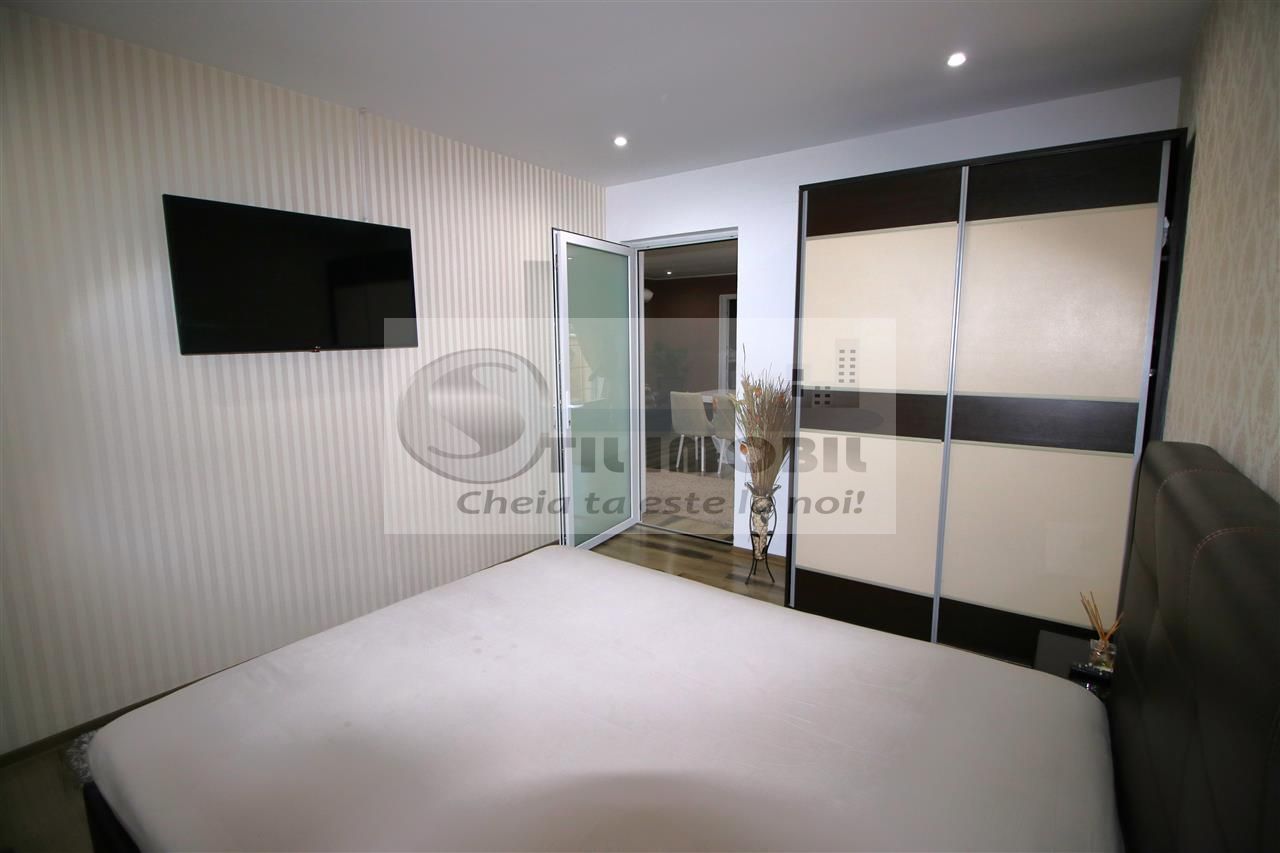 MIROSLAVA CASA EXCLUSIVISTA LA CHEIE LUX STIL MEDITERANEAN MOBILATA - Poză 20