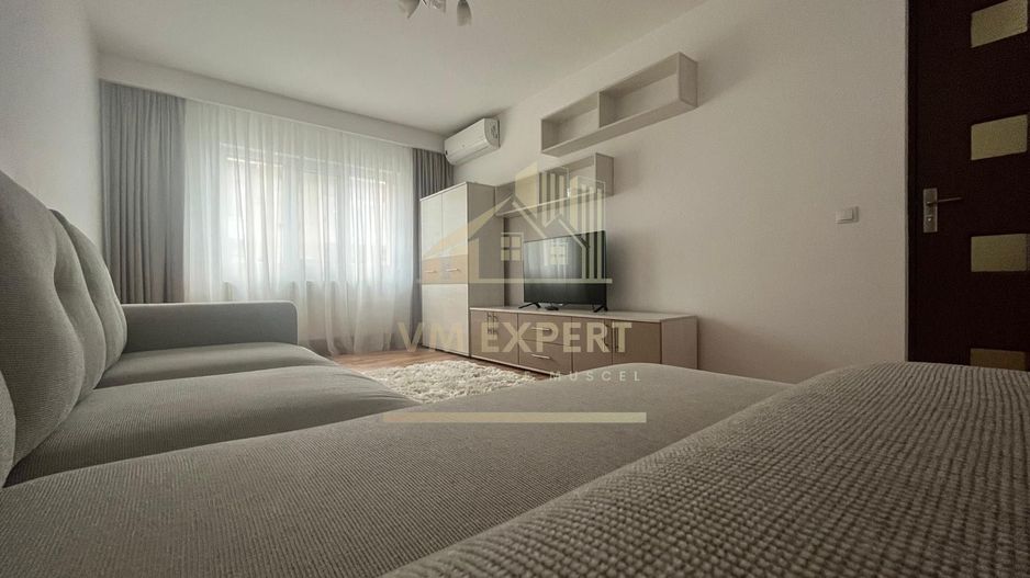 VANZARE SAU INCHIRIERE APARTAMENT 2 CAMERE ETAJ 3 GRUI - Poză 1
