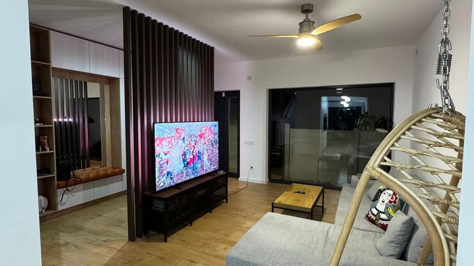 DESIGN MODERN & LUMINA NATURALA – Casa P+1  Premium in Simnicul de Jos - Poză 4