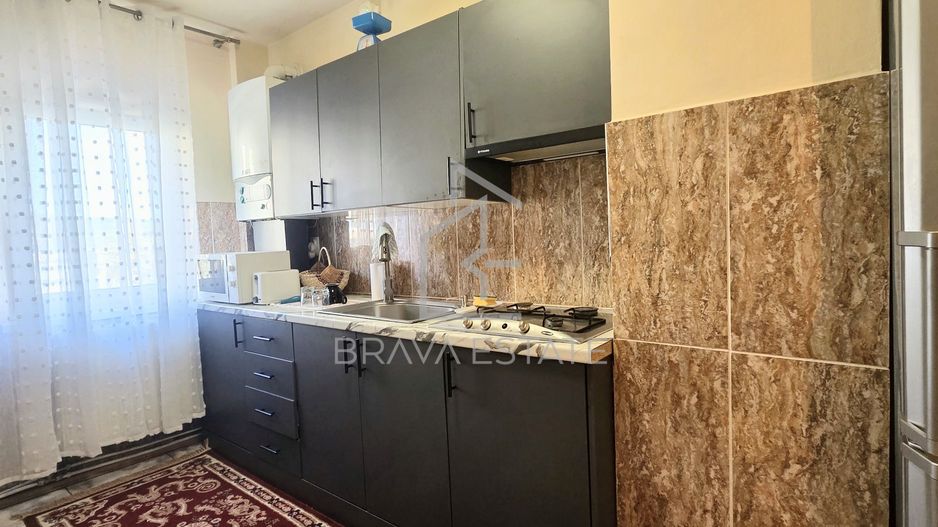 Apartament 3 camere, 65mp,lift, decomandat, parcare, strada Calea Florești - Poză 9