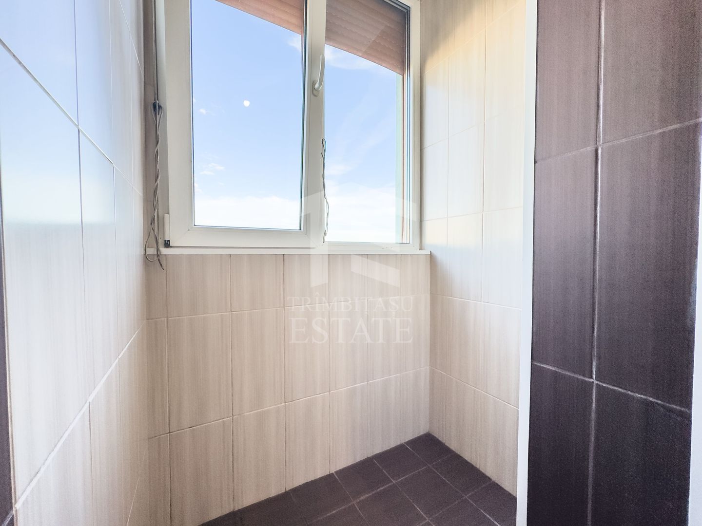 Apusului | Str Lacul Zanoaga | Pta Gorjului | Ghirlandei | 3 camere - Poză 9