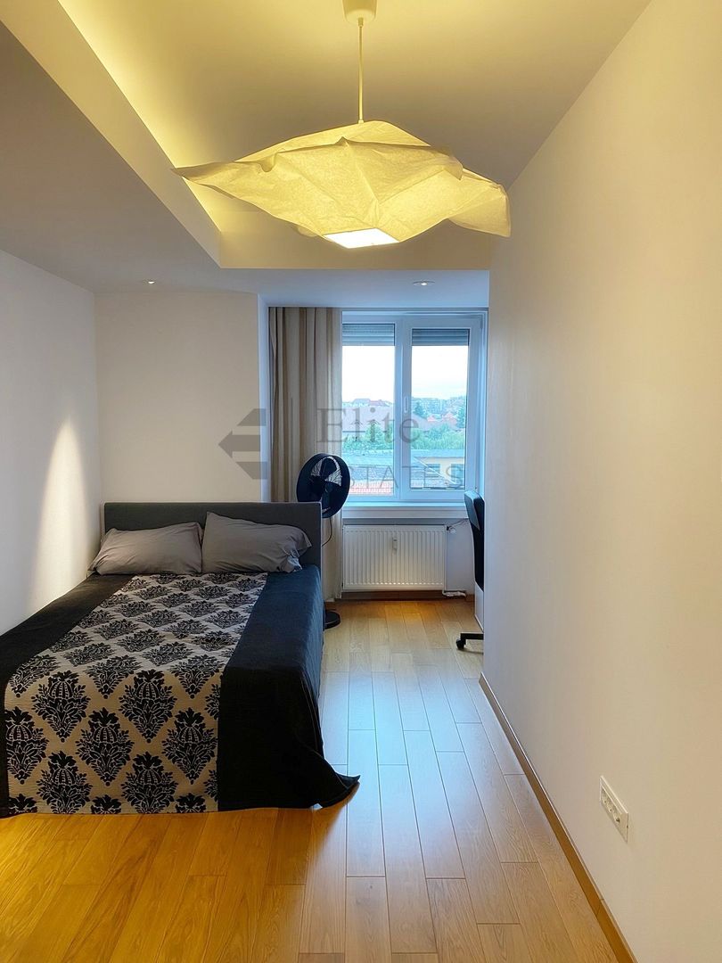 Apartament spatios cu 4 camere de inchiriat | Pietonala Oradea - Poză 9