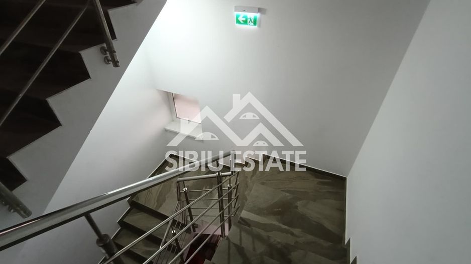 Apartament 3 camere, finisat, partial mobilat- Calea Surii Mici Sibiu - Poză 7