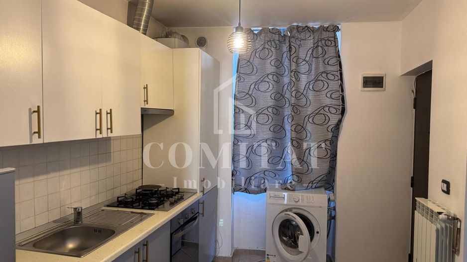 Garsonieră modernă în zonă centrală | Nișă de dormit - Poză 10