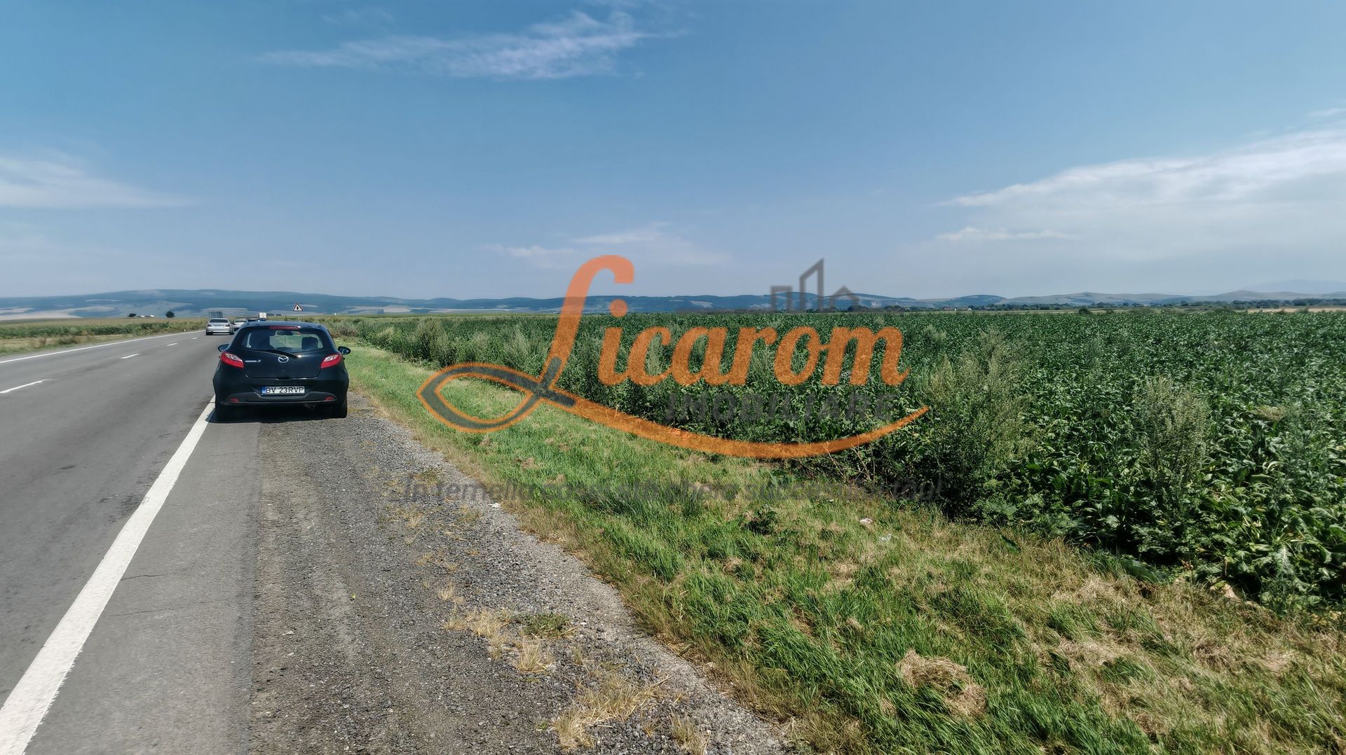 Teren intravilan 3,85 ha,Brasov DN 13 langa MILLE, OLYMPUS, ARKADA - Poză 1