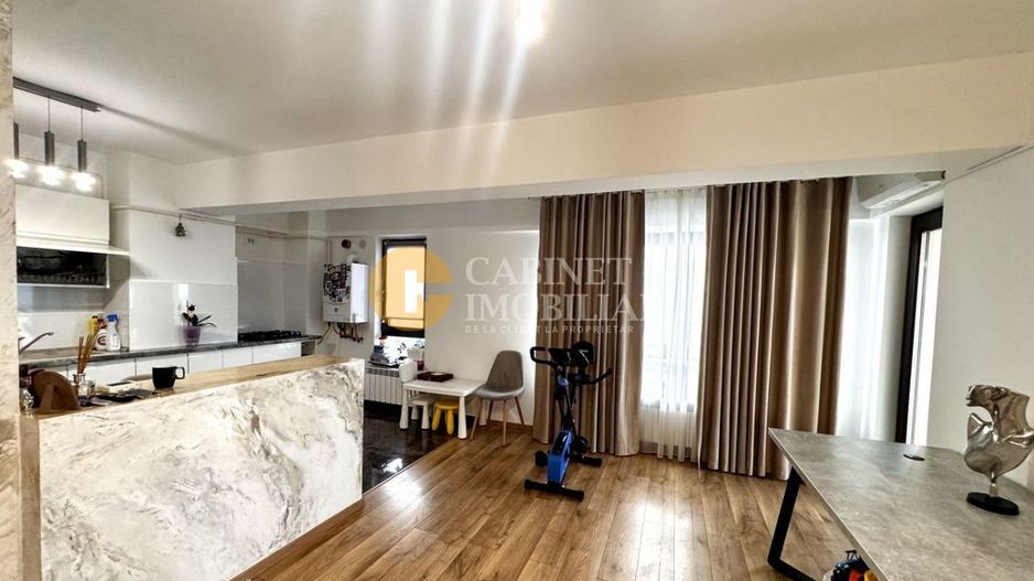 Penthouse 3 camere DECOMANDAT--Rond Mall Moldova - Poză 4