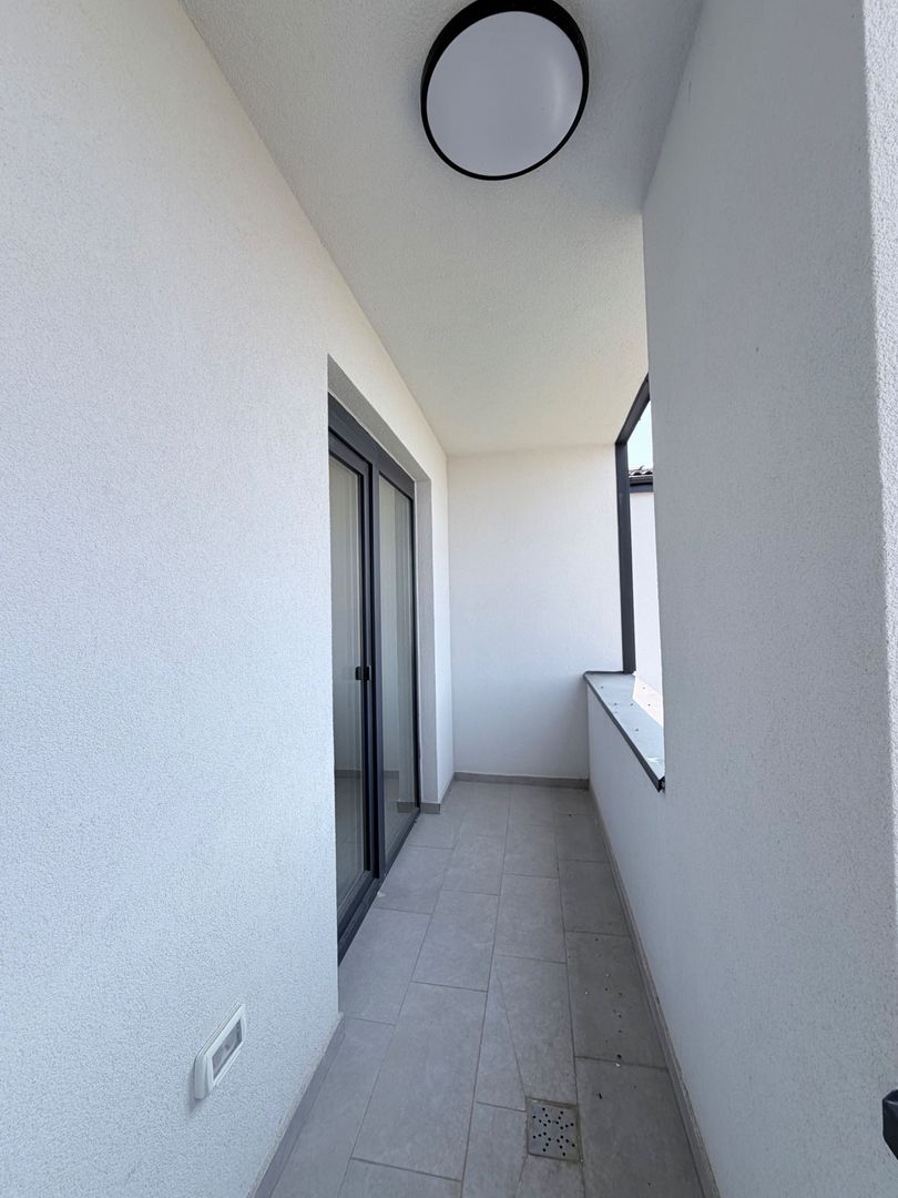 APARTAMENT CU TERASA - Poză 6