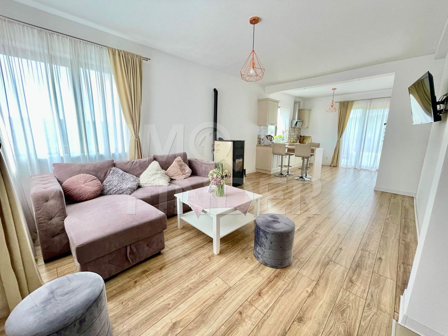 Vanzare casa Chinteni,  finisata la cheie - Poză 1