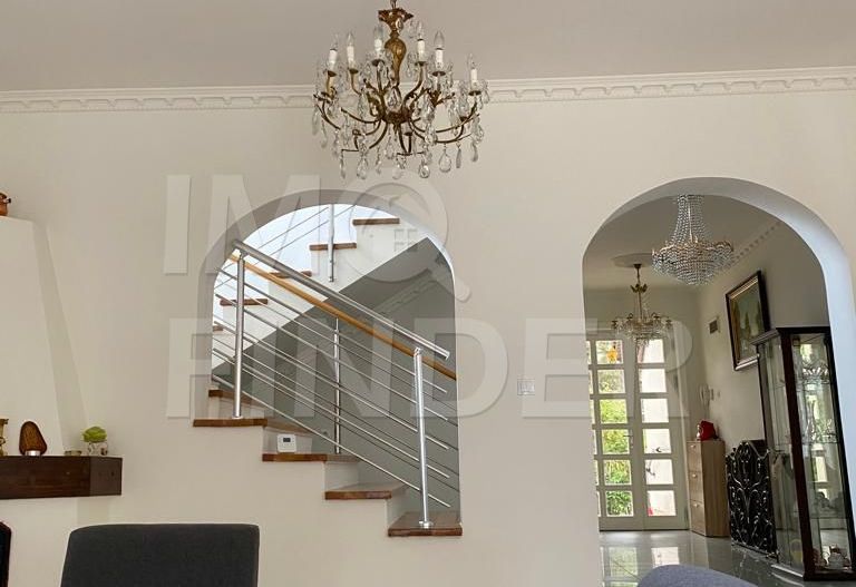 Inchiriere casa individuala, Hotel Belvedere - Poză 3