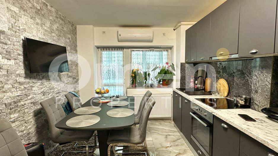 Apartament 3 camere de vanzare bd-ul Decebal - Poză 1