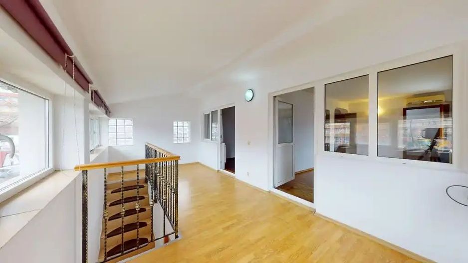 GROZAVESTI - Orhideea / Vila multifunctionala 251 mp / Teren 270 mp - Poză 49