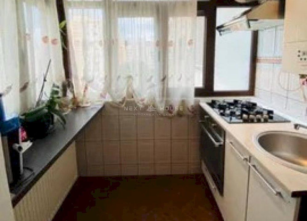 Apartament 4 camere Rahova - Poză 4