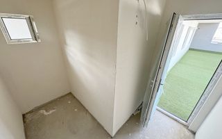 Apartament cu 2 camere dec.+terasa de 50 mp+boxa 5 mp.PRET REDUS! - Poză 4