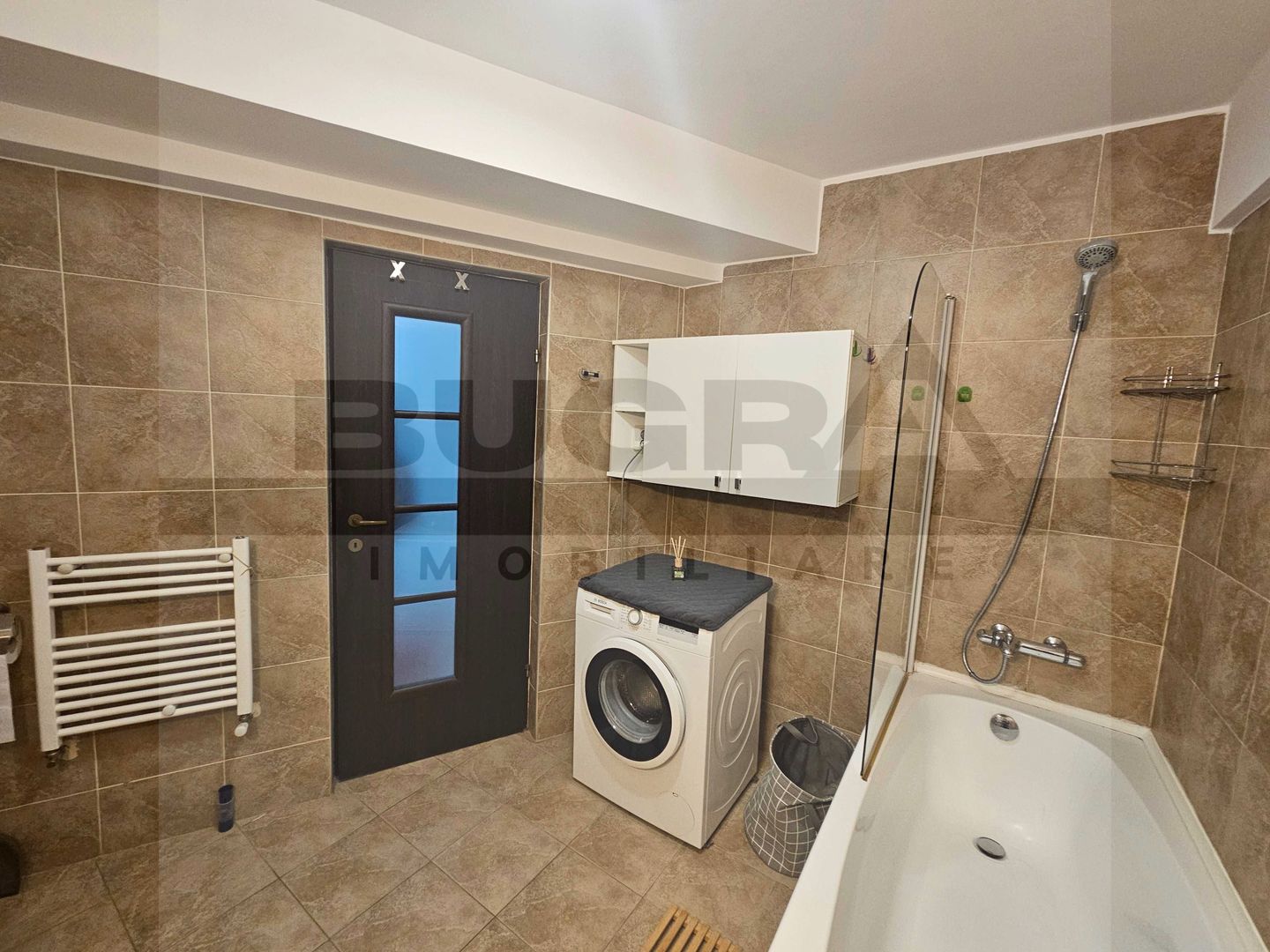 Apartament de 2 camere, 65mp, decomandat, parcare, zona Rivus Mall - Poză 6