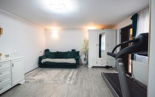 Casă 4 camere I 135 mp I Renovată I Curte 505 mp I Cristian - Poză 1