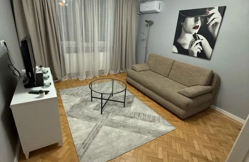 Brancoveanu | 2 Camere | Etaj Intermediar | Renovat Recent. - Poză 1