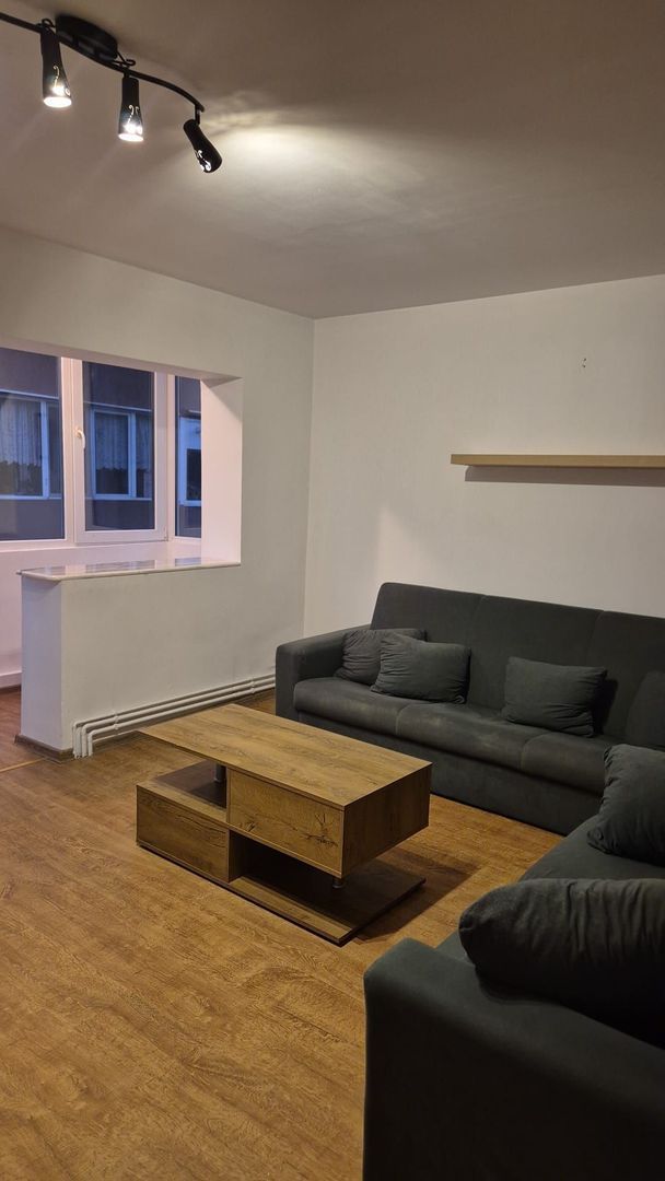 Soarelui - Gen 30 | 3 Camere | Decomandat | Etaj 3 | Centrala proprie - Poză 1