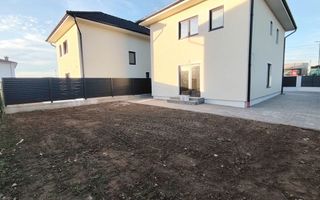Casa Sibiu, Cristian 4 camere, 2 bai, Casa intabulata - Poză 2