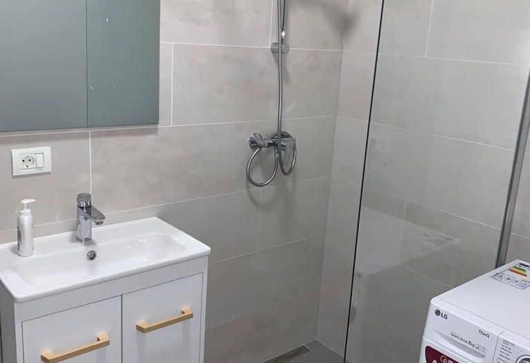 Duplex lipit prin garaj! Dumbravita - Poză 7