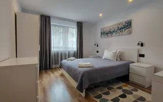 Mobilat utilat integral MODERN | Decomandat | Predeal - Poză 11