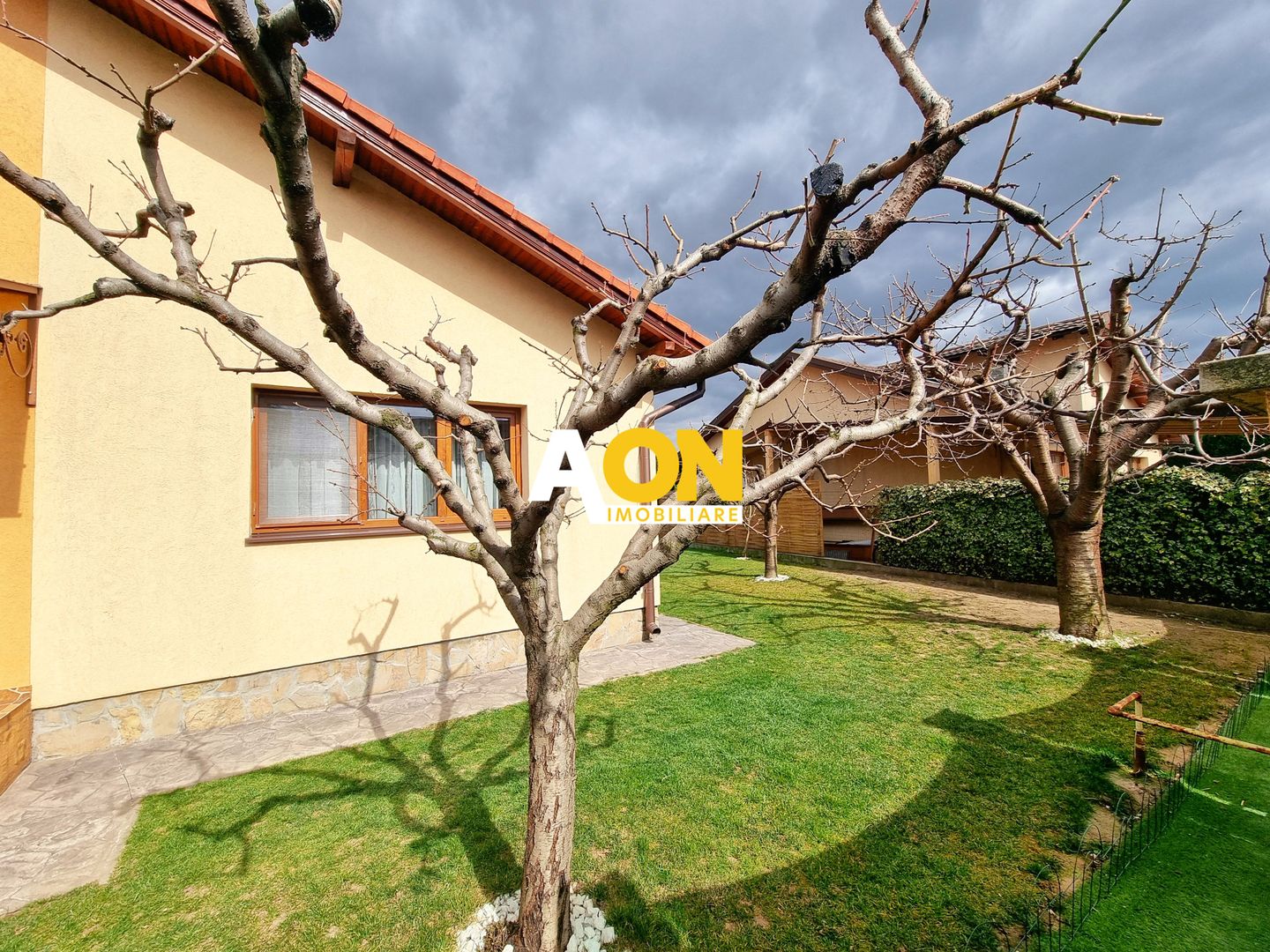 Casa 3 camere, mansardabila, S+P, 400 mp teren, Cetate - Poză 3