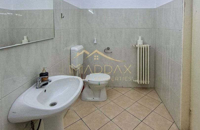 Apartament parter Piața Romană | 5 camere | Curte | 8 Locuri de Parcare - Poză 27