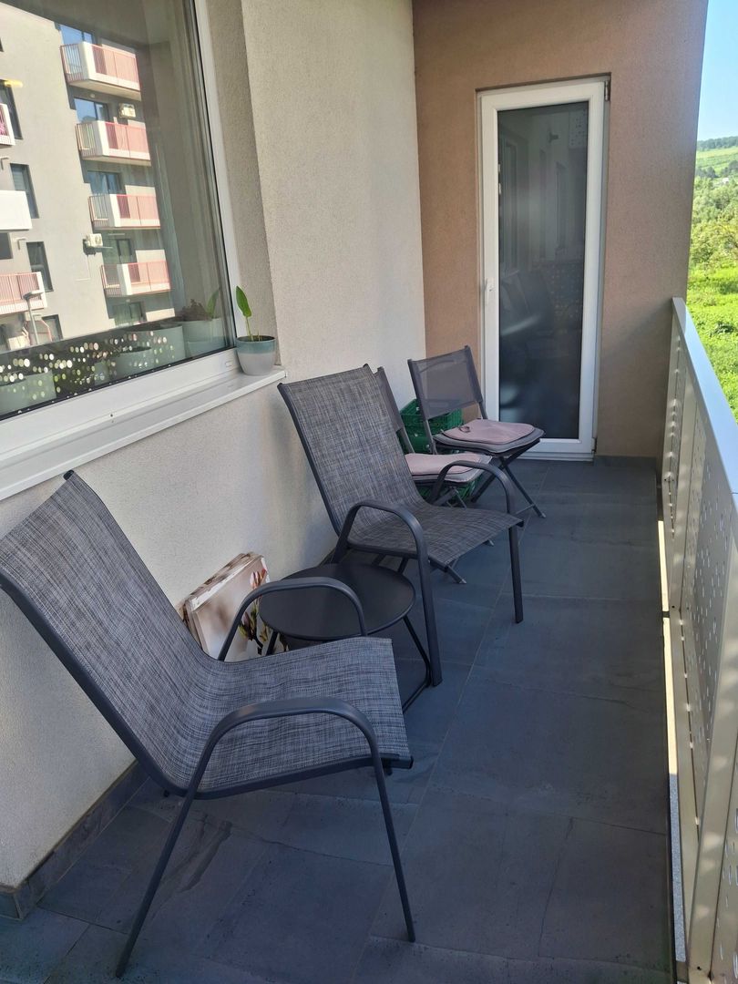 Apartament 2 camere, balcon, etaj intermediar, BMW - Poză 8