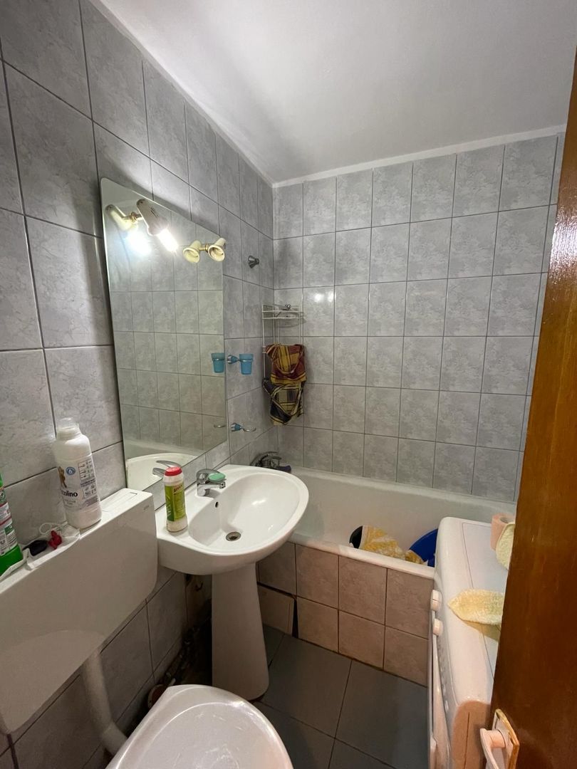 Apartament 2 camere de vanzare Drumul Taberei - Poză 4