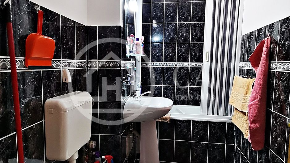 Apartament de vânzare cu 3 camere tip AN în zona Dacia, Oradea - Poză 12