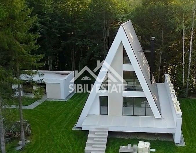 Casa / Cabana A-Frame moderna, 4 camere – Investitie - Poză 1