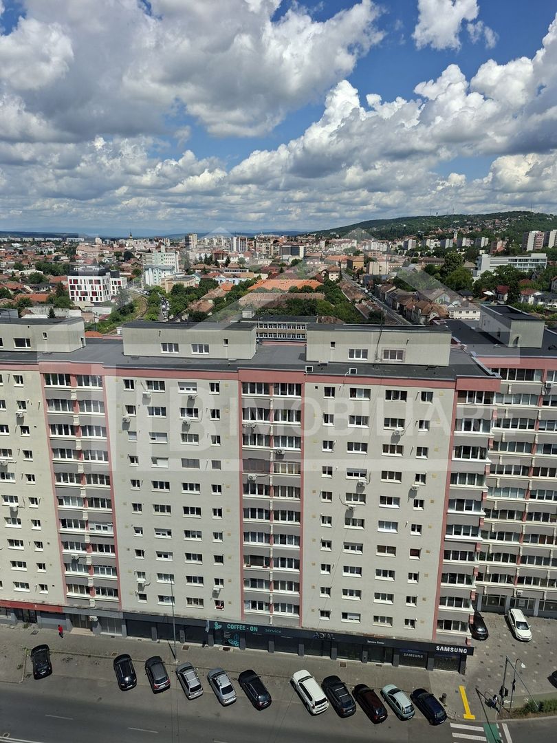 Apartament cu 2 camere, 58mp, decomandat, parcare, Zona Vivat Residence - Poză 8