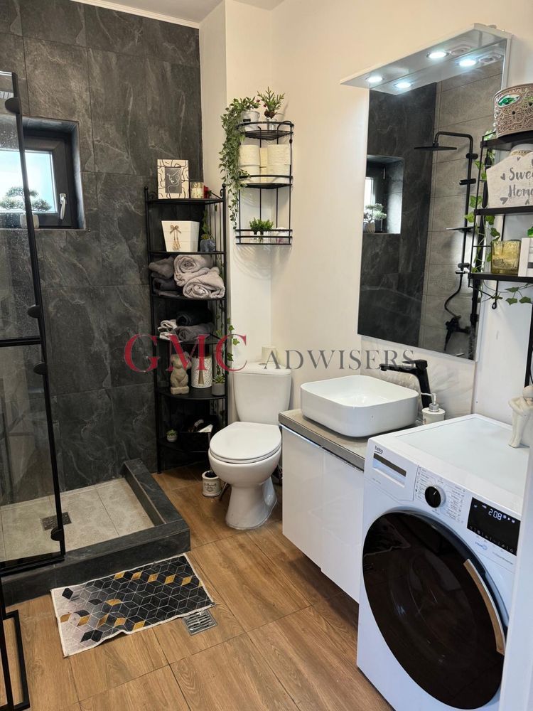 Casa P+1+Pod - Bragadiru - Poză 3