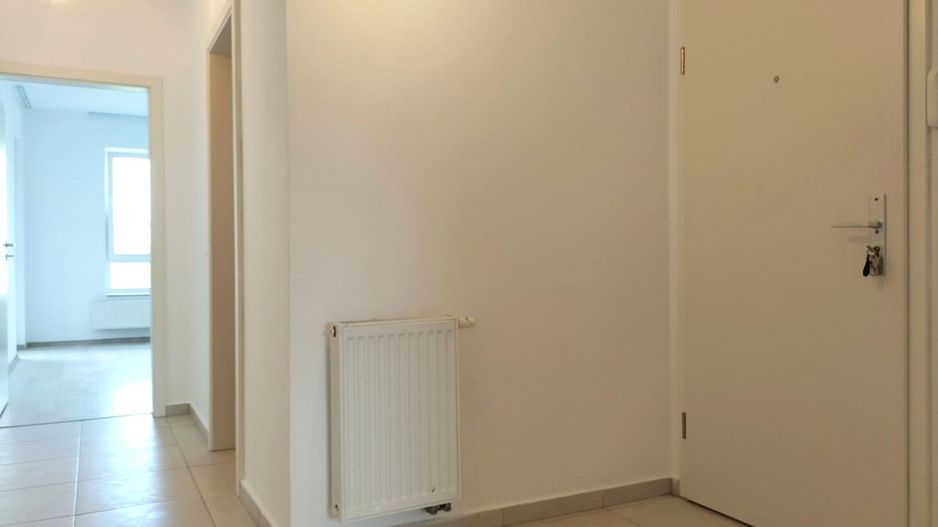Vindem apartament 3 camere complet renovat cu vedere pe 2 parti - Poză 23