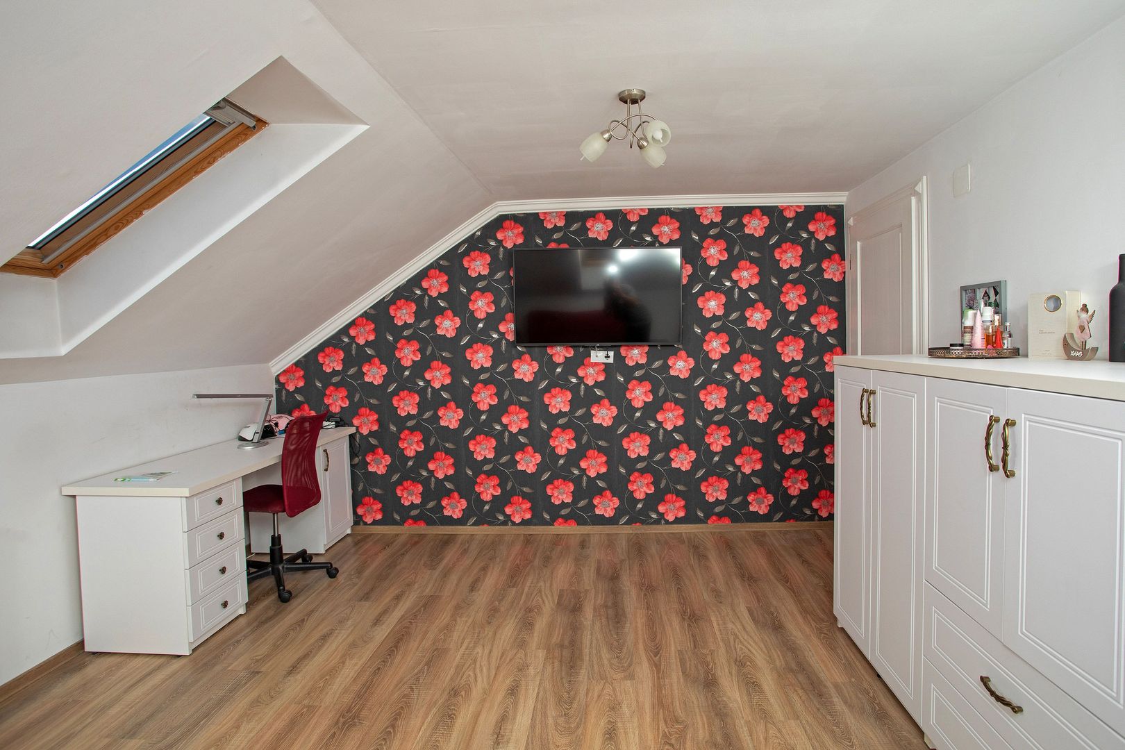 Vilă P+M, Clujului, 190 mp, teren 520 mp, singur în curte. 230 000 E - Poză 30