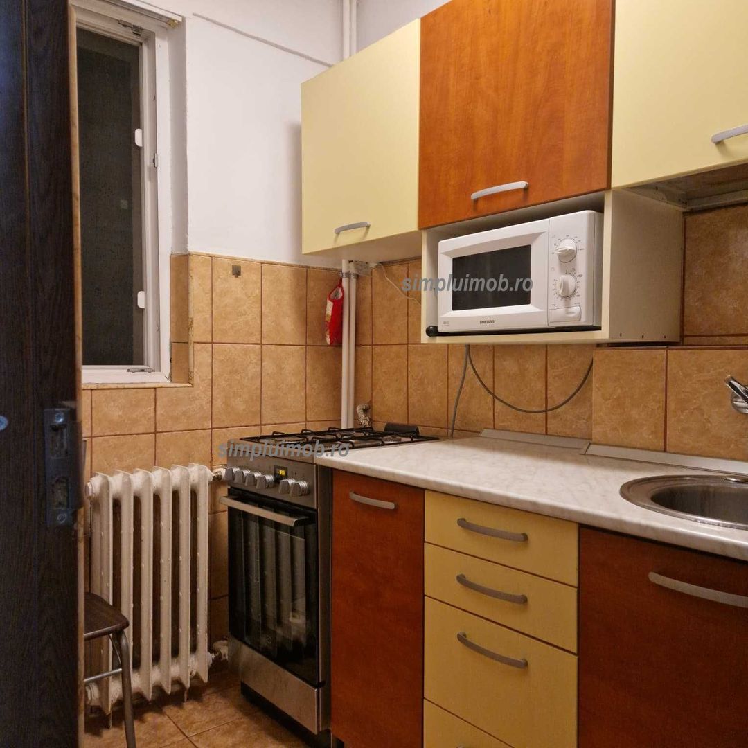 Obor Veranda Mall renovata gata de mutat - Poză 5