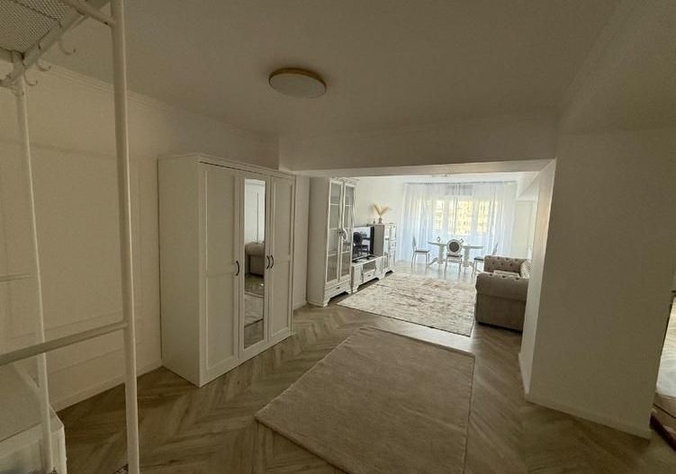 Închiriere 3 Camere Bd. Unirii, vedere Alba Iulia, Centrala, Parcare - Poză 7