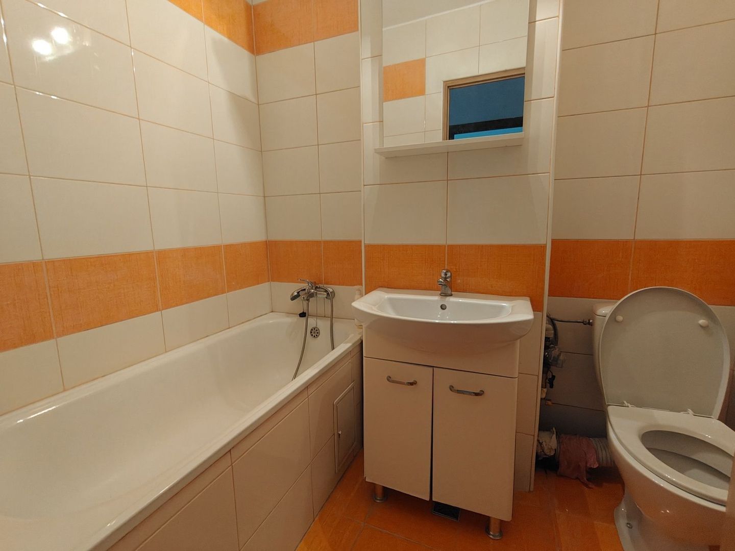 De închiriat: garsonieră metrou Lujerului - Gorjului - Poză 7