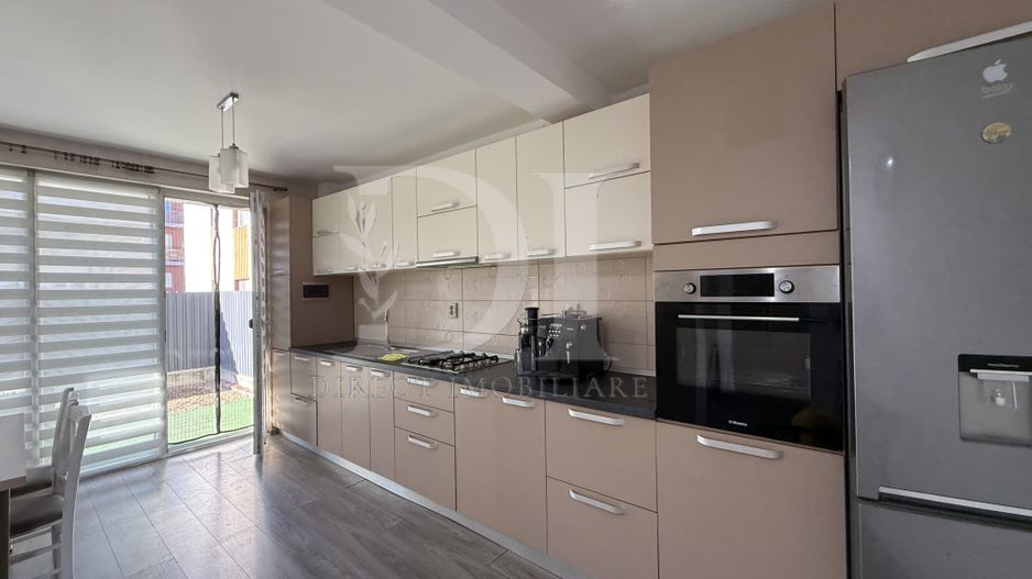 Casa de inchiriat / Complex rezidential / Zona Porii - Poză 2