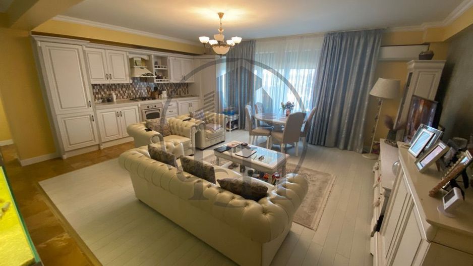 SOLD / VANDUT Apartament cu 3 camere în zona Mamaia, Constanta - Poză 3