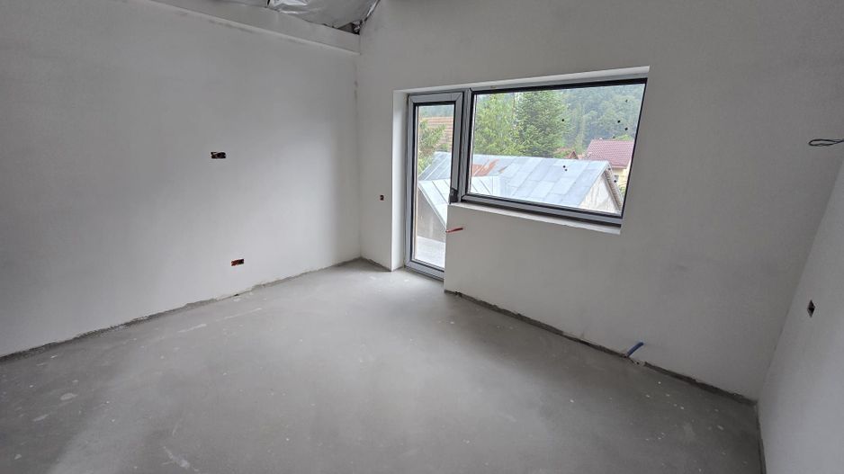 Apartament cu 4 camere 125 mp cu vedere la munti - Busteni - Zamora - Poză 9