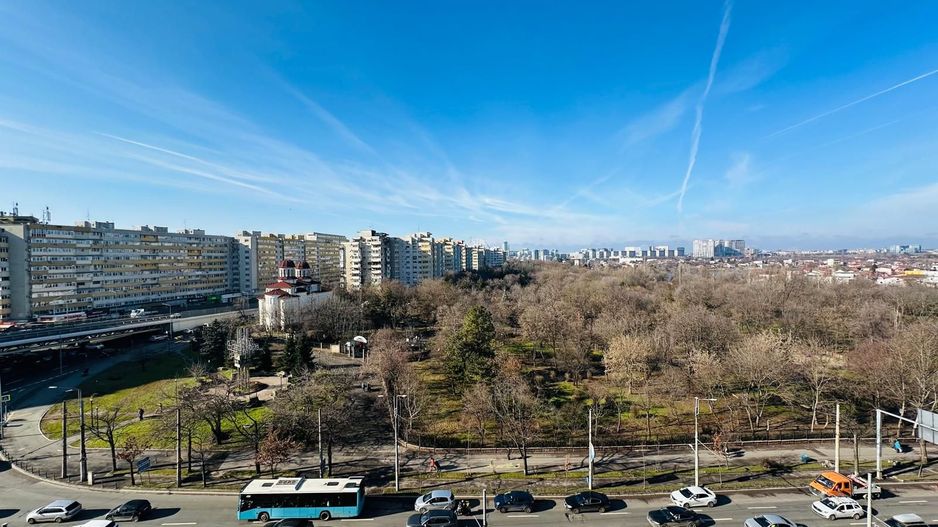 Apartament luminos 3 camere cu balcon generos Parcul Plumbuita - Poză 15