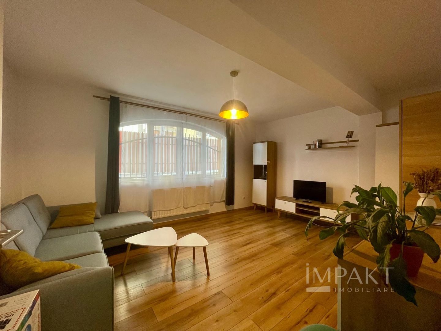 Chirie apartament modern 2 camere decomandate 50mp | Andrei Mureșanu - Poză 1