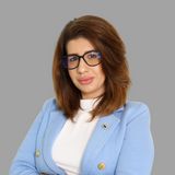 Roxana Valentina Oprea - THE BLACK SWAN