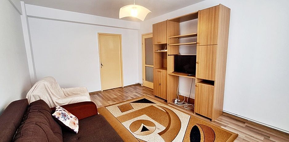 Centru, lăngâ Filarmonica, apartament cu 2 camere mobilat și utilat 400 euro/lun - Poză 5