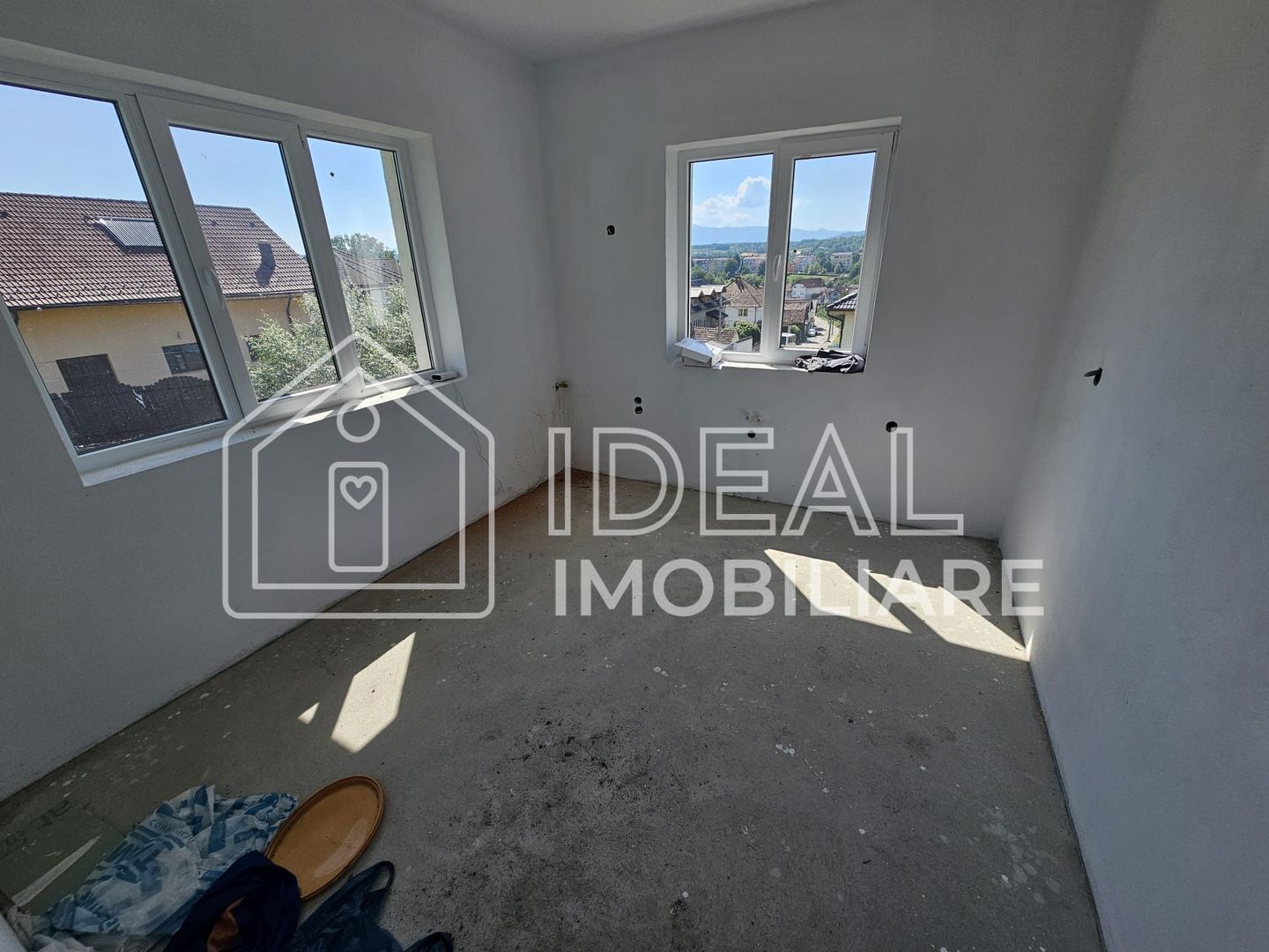 Casa cu 5 camere si vedere panoramica, in Cisnadie - Poză 11