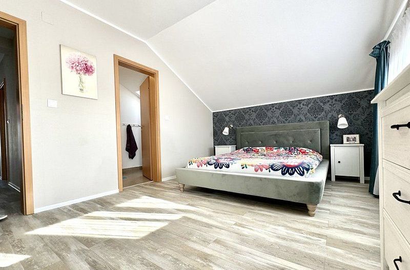Casa de închiriat  - Dumbrăvița - Poză 28