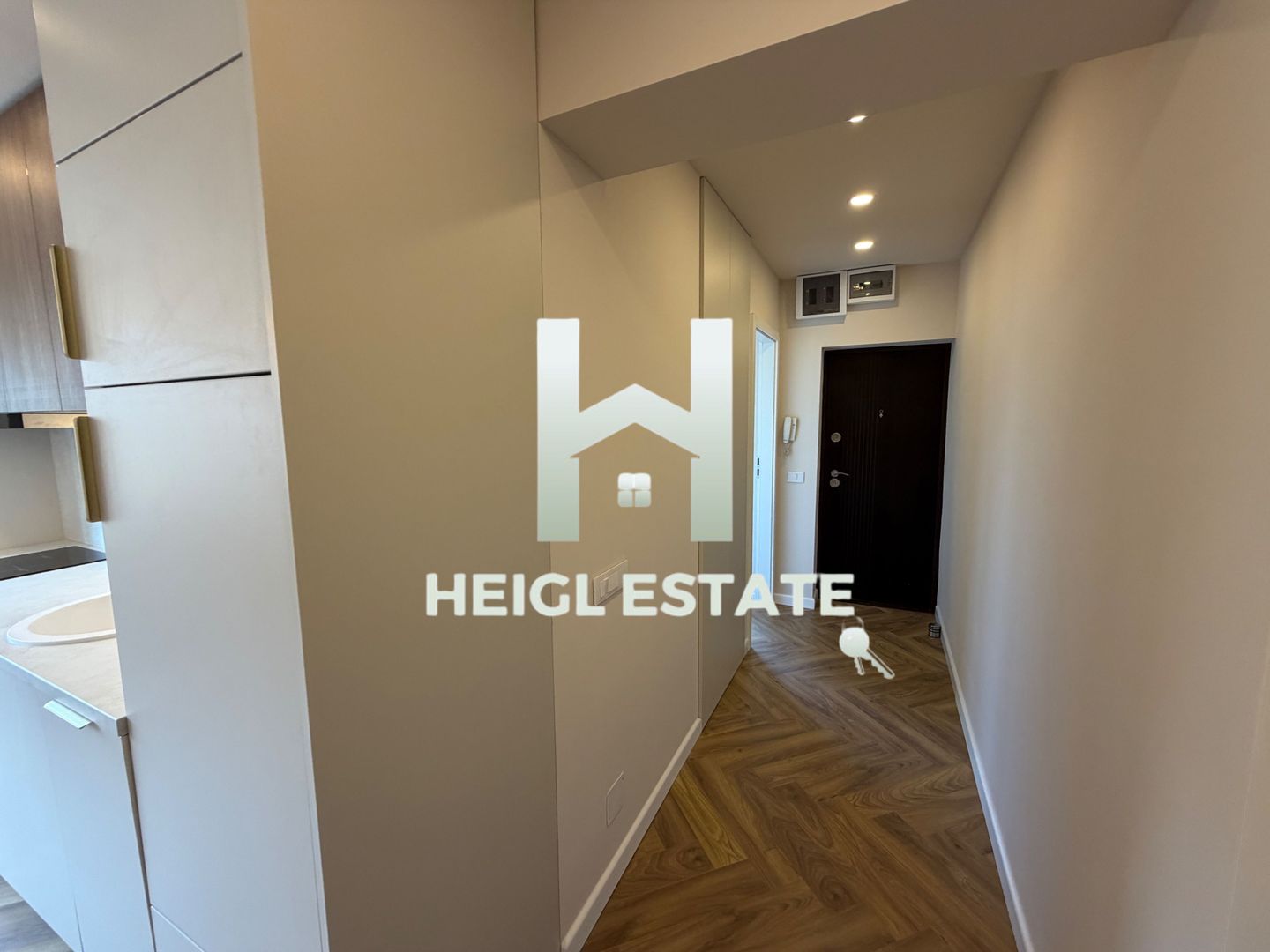 Apartament deosebit cu 3 camere in Centrul Timisoarei - Poză 7