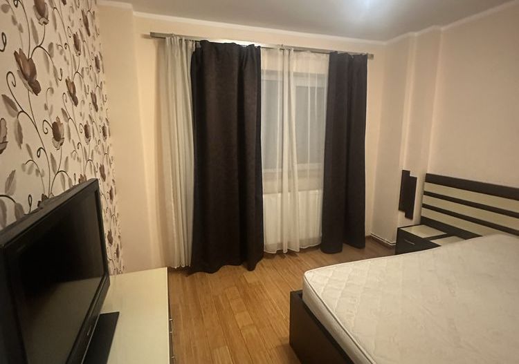 De inchiriat apartament 2 camere Apusului - Poză 3