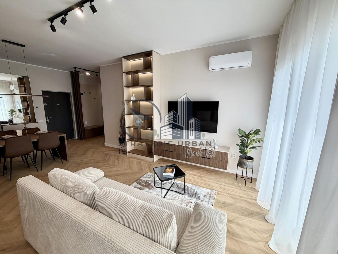 Apartament Nou 2 Camere | Eroilor | Complet Mobilat - Poză 1